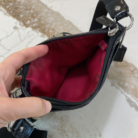 Coach crossbody - Picture 4 of 8